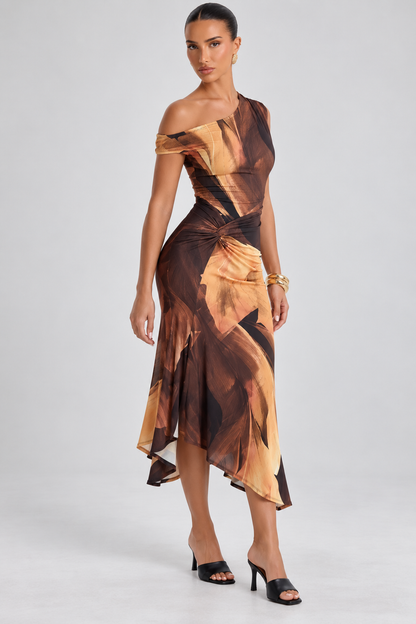 Vestido Asimétrico Amara · SILKARA — Café / Ocre, otra vista